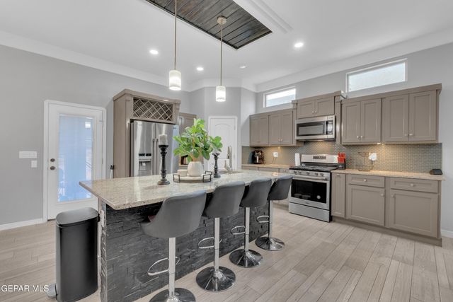 13613 Garforth Avenue, El Paso, TX 79928