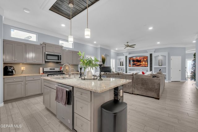 13613 Garforth Avenue, El Paso, TX 79928