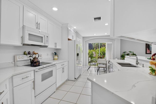 6237 Brava Way, Boca Raton, FL 33433