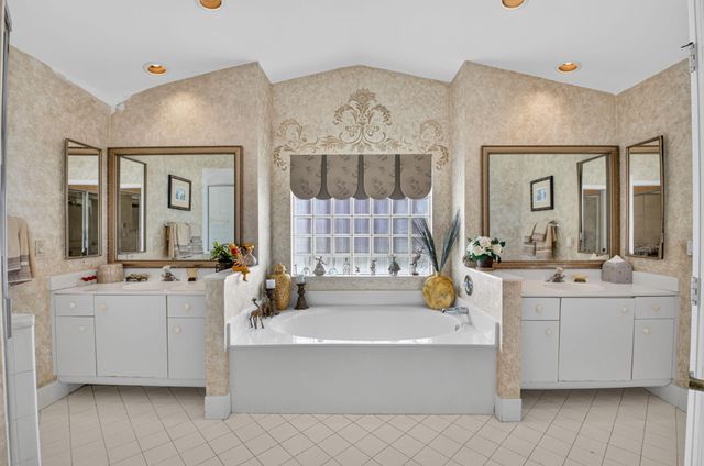 6237 Brava Way, Boca Raton, FL 33433