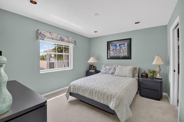 6237 Brava Way, Boca Raton, FL 33433