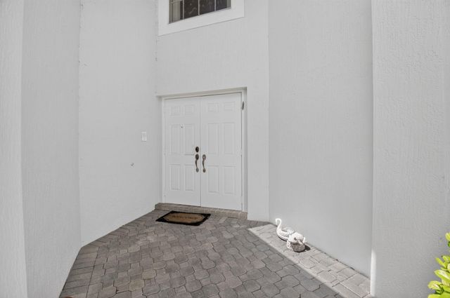 6237 Brava Way, Boca Raton, FL 33433
