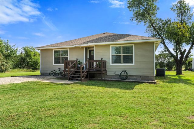 3727 SW County Road 1160, Corsicana, TX 75110