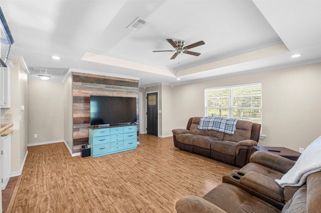 3727 SW County Road 1160, Corsicana, TX 75110