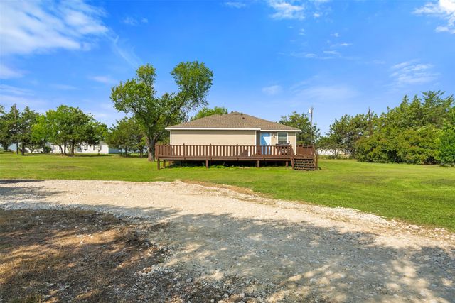 3727 SW County Road 1160, Corsicana, TX 75110