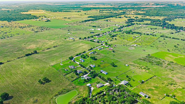 3727 SW County Road 1160, Corsicana, TX 75110