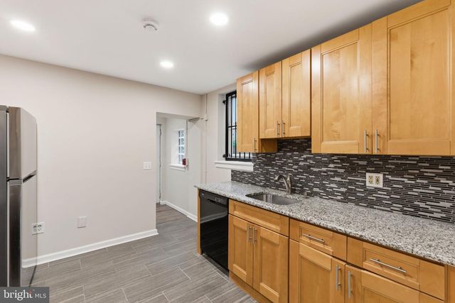 1817 N GRATZ ST, Philadelphia, PA 19121