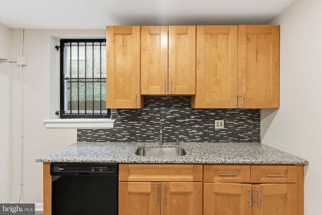1817 N GRATZ ST, Philadelphia, PA 19121