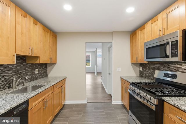 1817 N GRATZ ST, Philadelphia, PA 19121