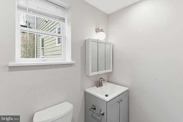 1817 N GRATZ ST, Philadelphia, PA 19121