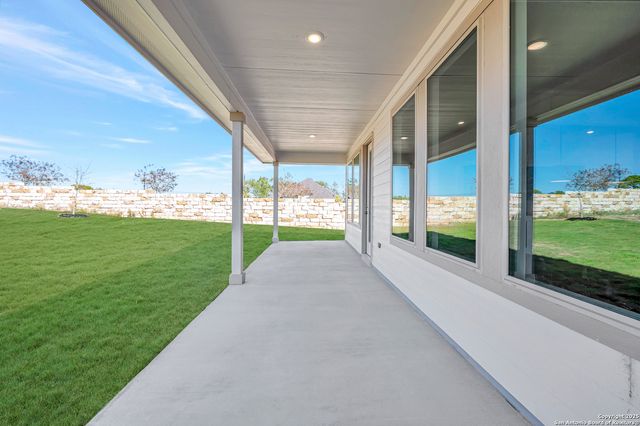 5003 Estates Oak Way, San Antonio, TX 78263