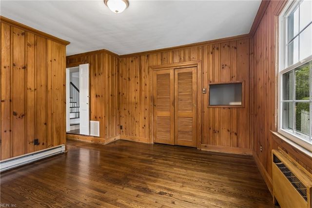 2401 Chesapeake AVE, Hampton, VA 23661