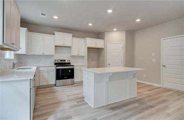 1152 Bodega Loop, Locust Grove, GA 30248