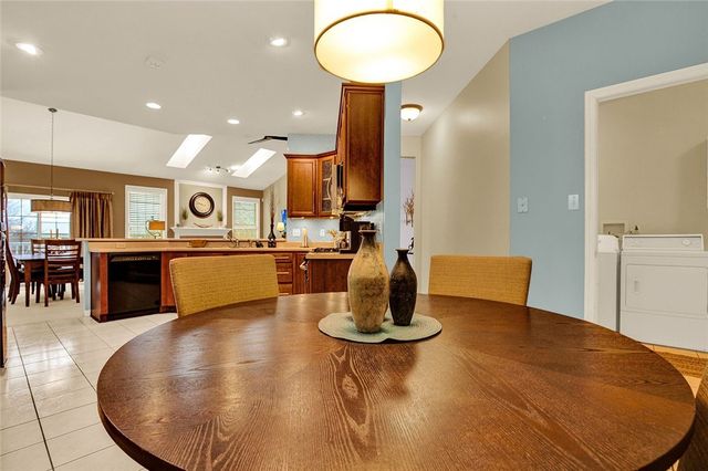 222 Denali Dr, Unity Twp, PA 15650