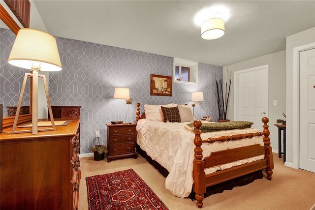 222 Denali Dr, Unity Twp, PA 15650