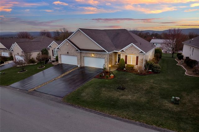 222 Denali Dr, Unity Twp, PA 15650