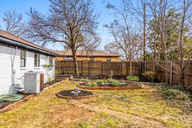 1708 Park Ridge Terrace, Arlington, TX 76012