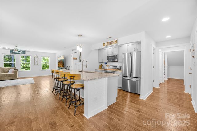 5615 American Way, Denver, NC 28037