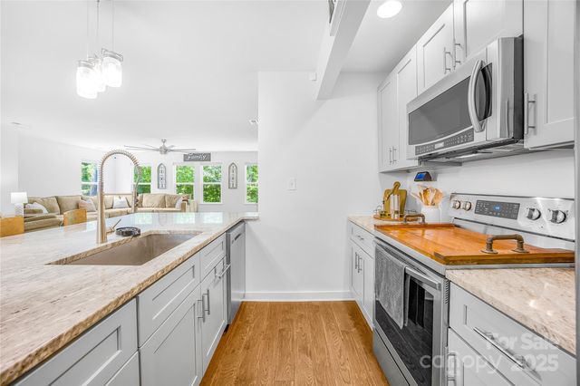 5615 American Way, Denver, NC 28037