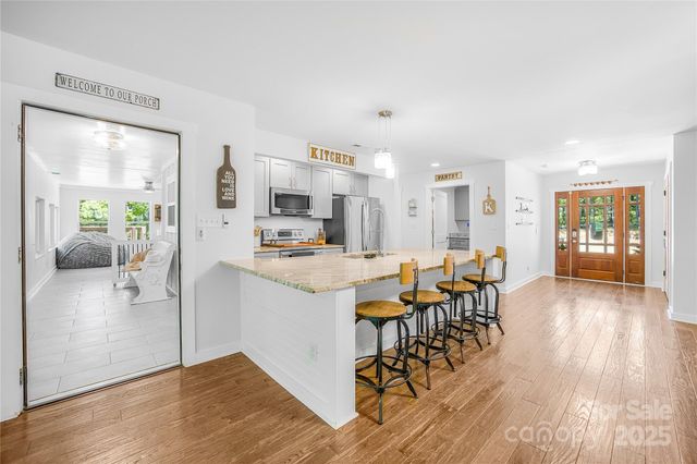5615 American Way, Denver, NC 28037