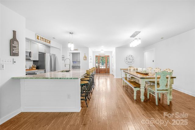 5615 American Way, Denver, NC 28037