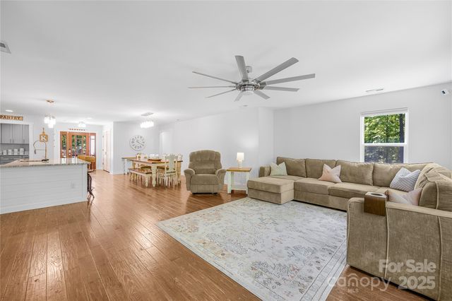 5615 American Way, Denver, NC 28037