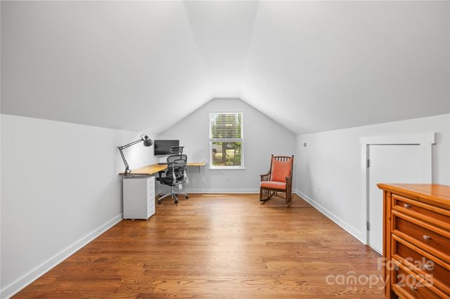 5615 American Way, Denver, NC 28037