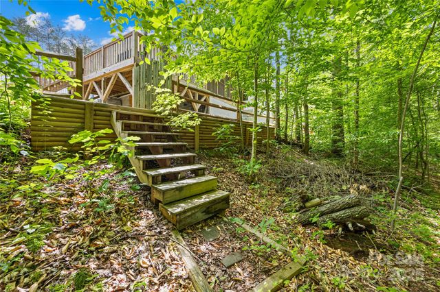 5615 American Way, Denver, NC 28037