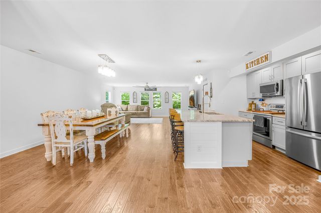 5615 American Way, Denver, NC 28037