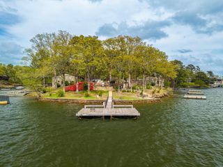 651 Peninsula # 28, Hot Springs, AR 71901