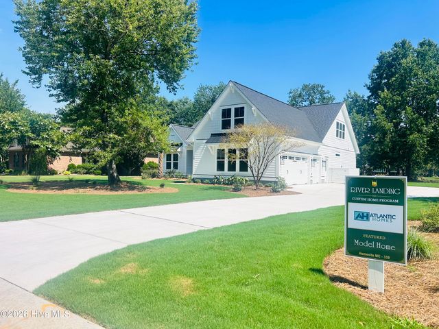 108 Sugar Maple Court, Wallace, NC 28466