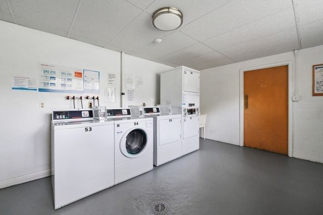 56 Jacqueline Rd 8, Waltham, MA 02452