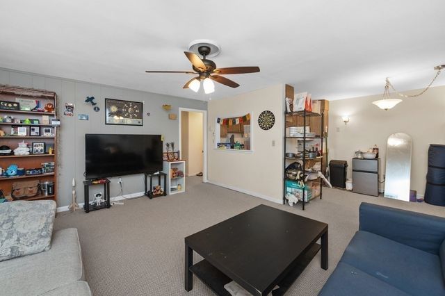 56 Jacqueline Rd 8, Waltham, MA 02452