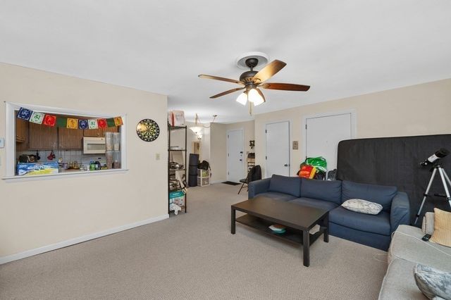 56 Jacqueline Rd 8, Waltham, MA 02452