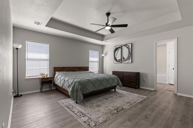 2409 17th Street, Bentonville, AR 72713