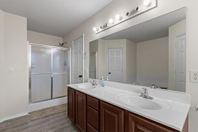 2409 17th Street, Bentonville, AR 72713