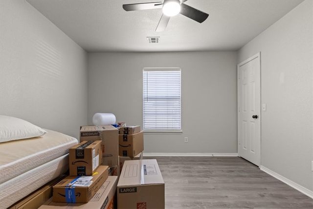 2409 17th Street, Bentonville, AR 72713