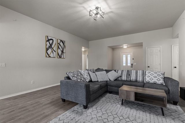 2409 17th Street, Bentonville, AR 72713