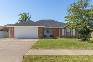 2409 17th Street, Bentonville, AR 72713