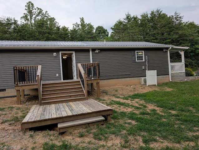 1202 Farm Road, Pilot Mountain, NC 27041