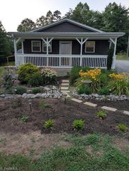 1202 Farm Road, Pilot Mountain, NC 27041