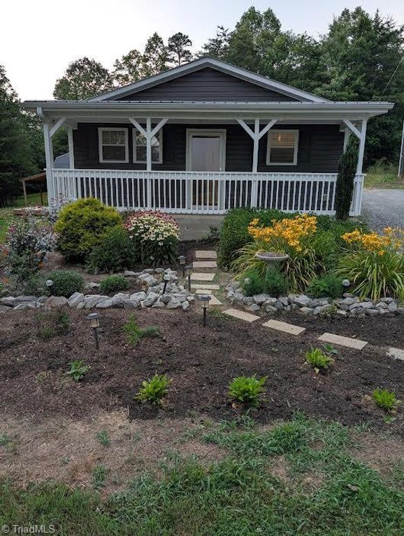 1202 Farm Road, Pilot Mountain, NC 27041
