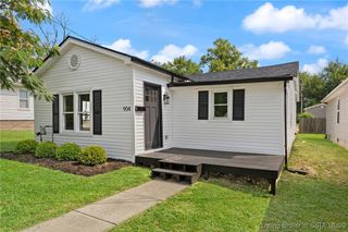 904 Fulton Street, Jeffersonville, IN 47130