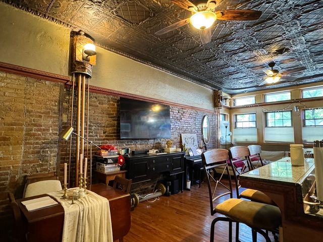51 Broadway 1, Chelsea, MA 02150