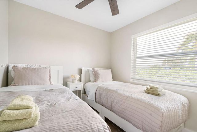 913 Lighthouse Drive, North Palm Beach, FL 33408