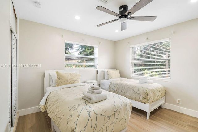 913 Lighthouse Drive, North Palm Beach, FL 33408