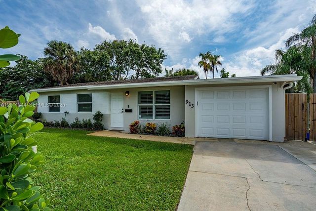913 Lighthouse Drive, North Palm Beach, FL 33408