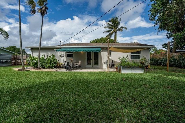 913 Lighthouse Drive, North Palm Beach, FL 33408