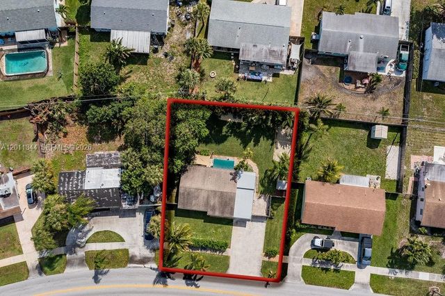 913 Lighthouse Drive, North Palm Beach, FL 33408