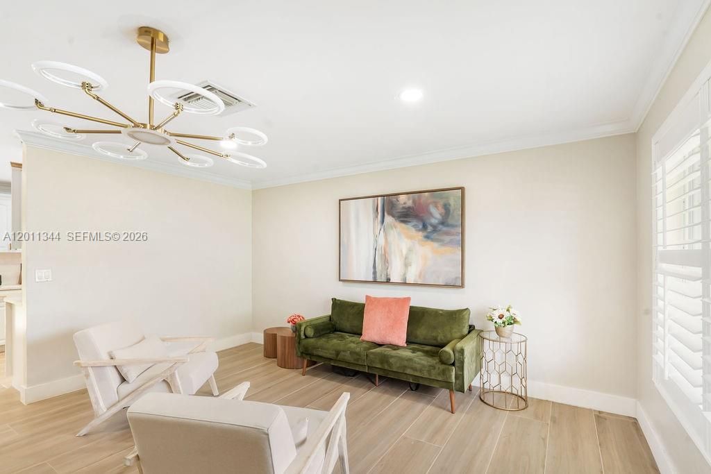 913 Lighthouse Drive, North Palm Beach, FL 33408